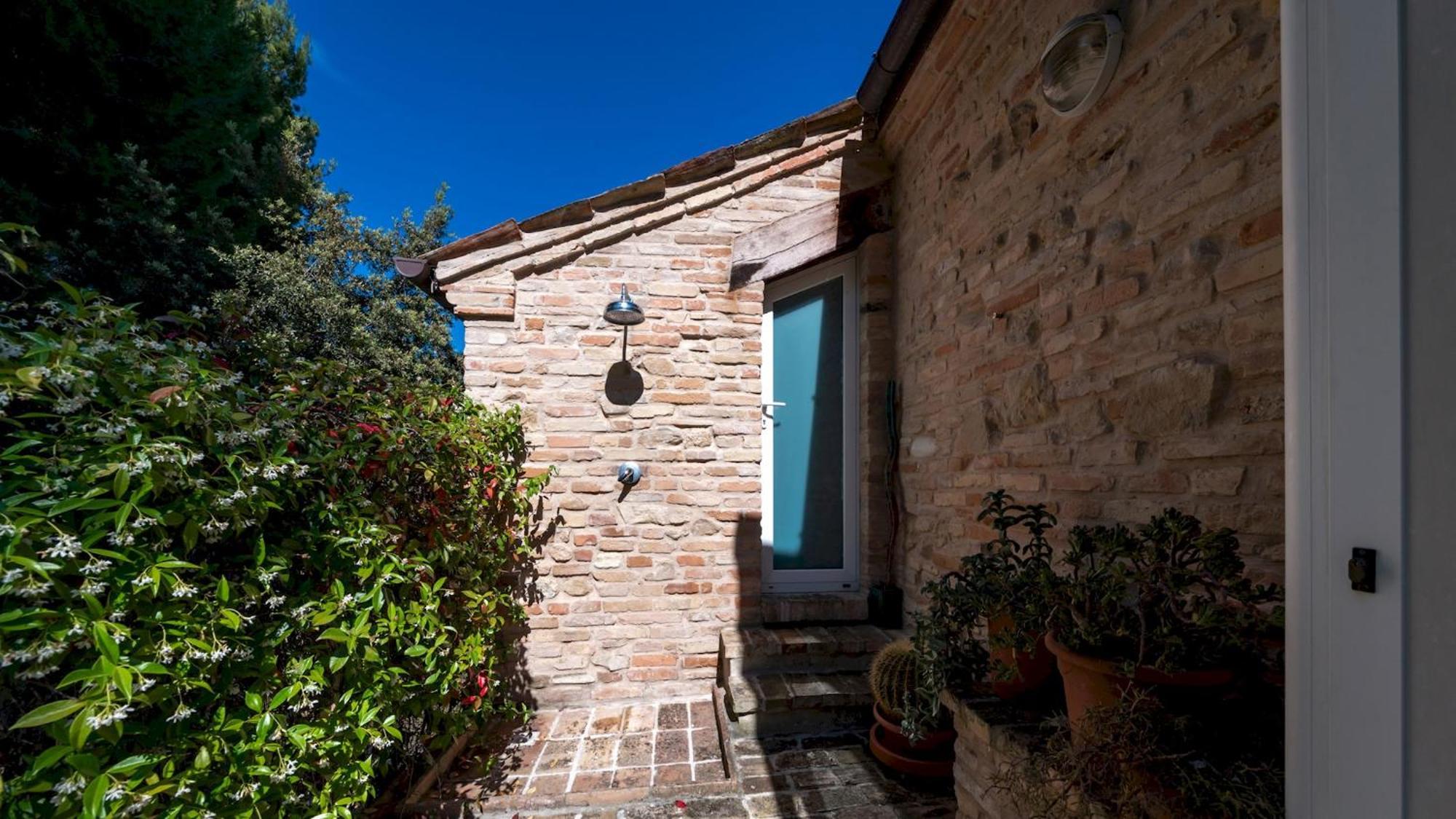 Casa Cantagallo 4&4, Emma Villas Fermo Esterno foto