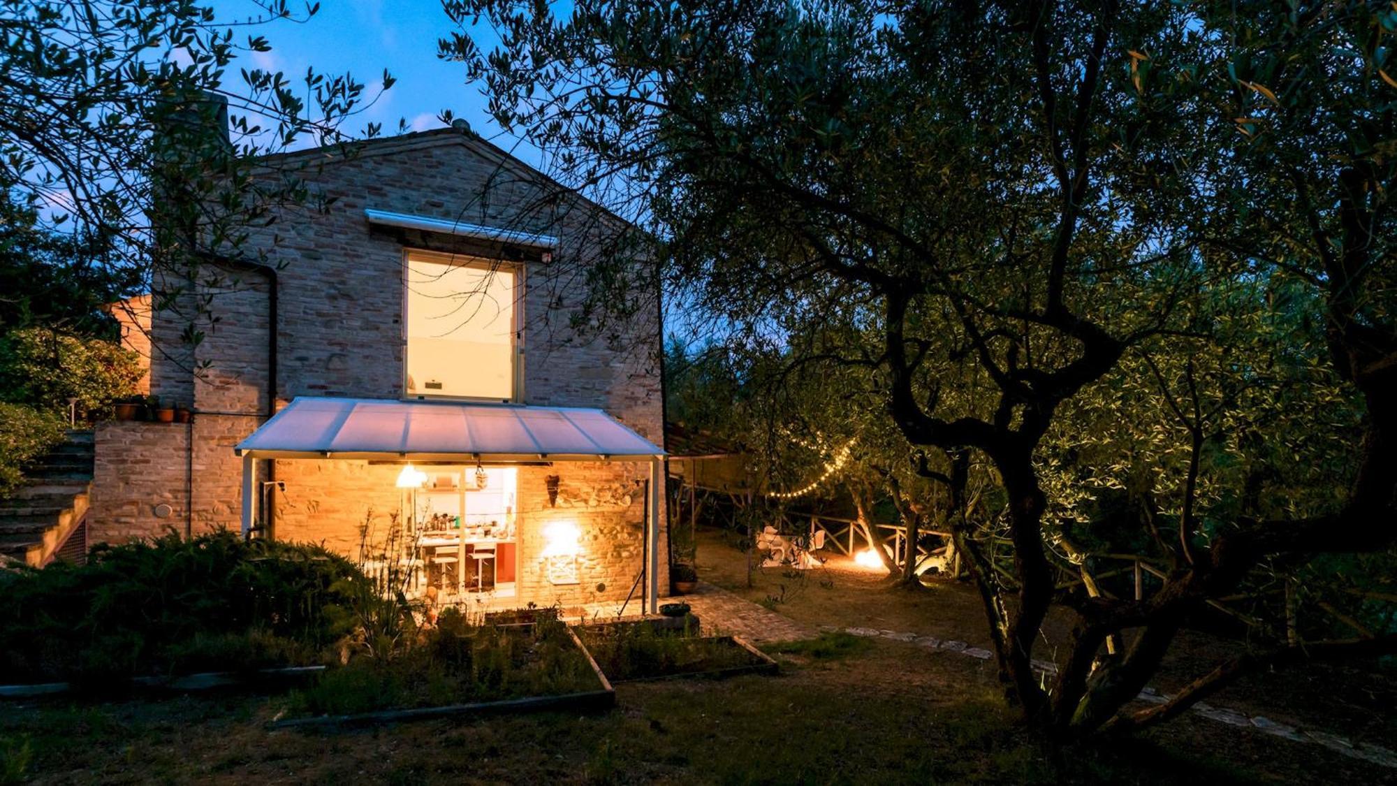 Casa Cantagallo 4&4, Emma Villas Fermo Esterno foto